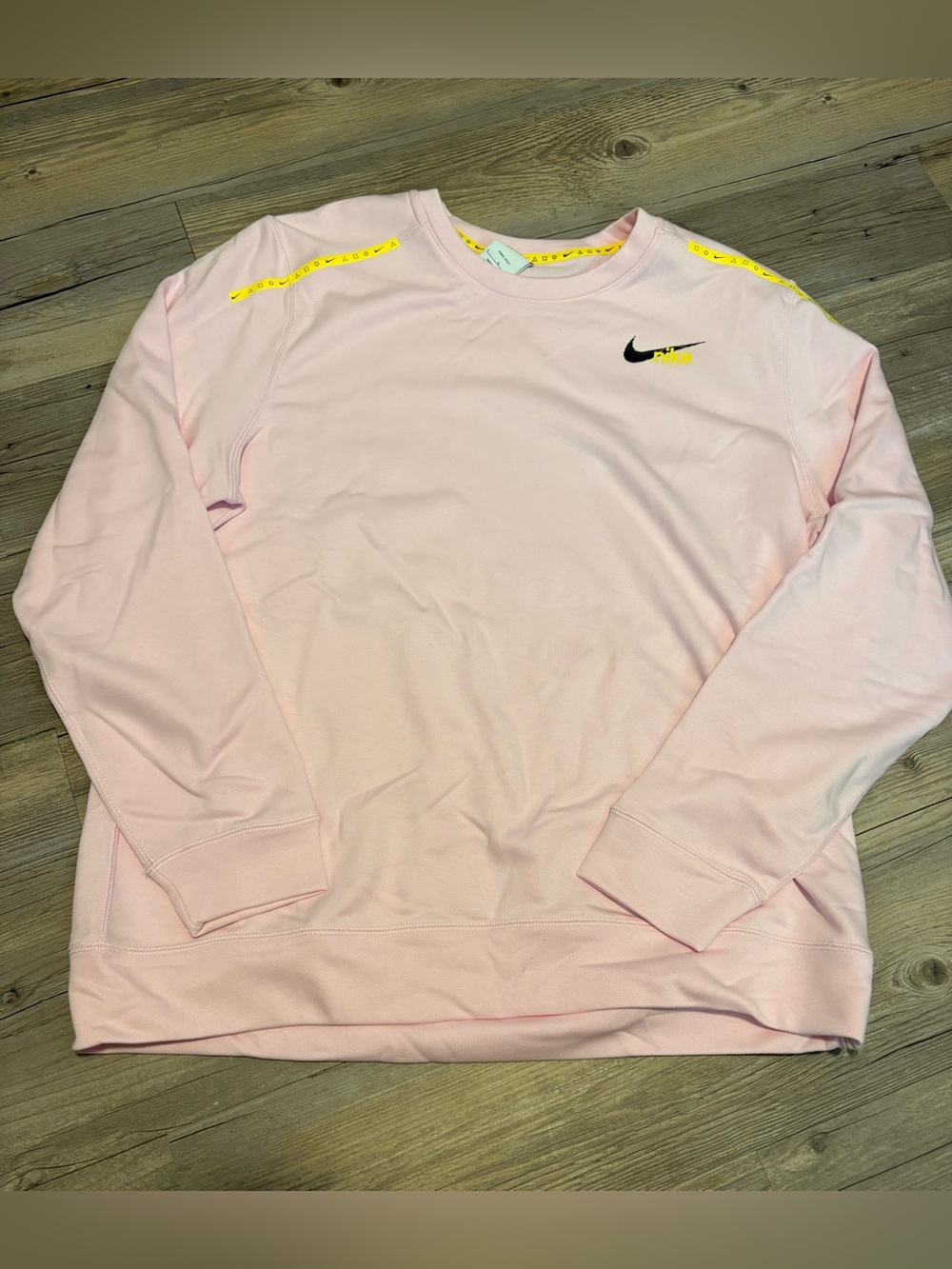 Nike DriFit crewneck sweatshirt large new without tags